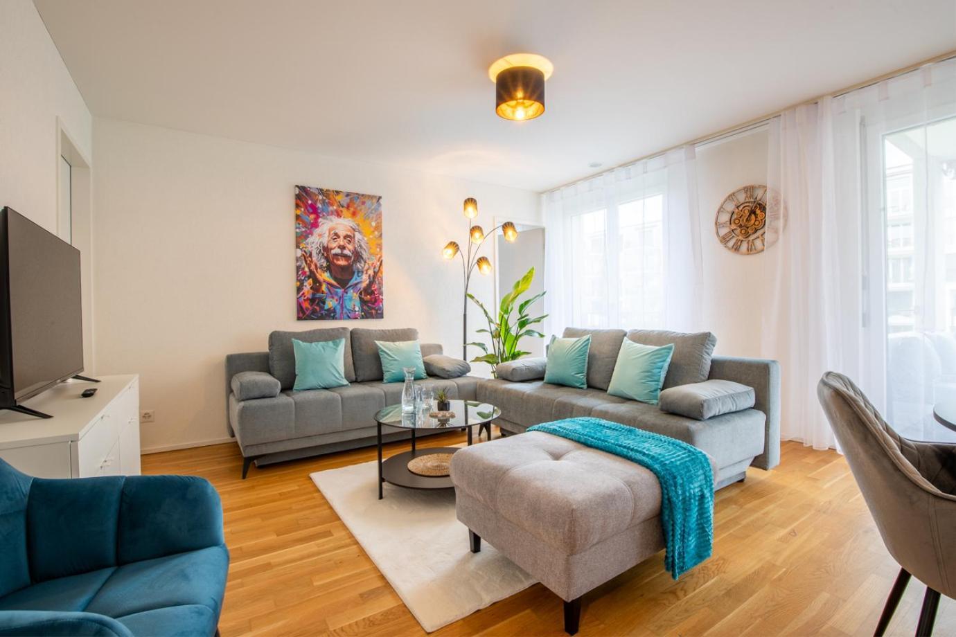 Special Einstein Iiv Apartment, Messe Kleinbasel 10-Star Luaran gambar
